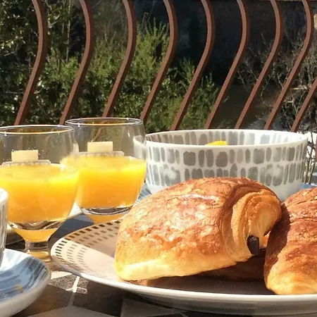 Πανσιόν Laguegite *